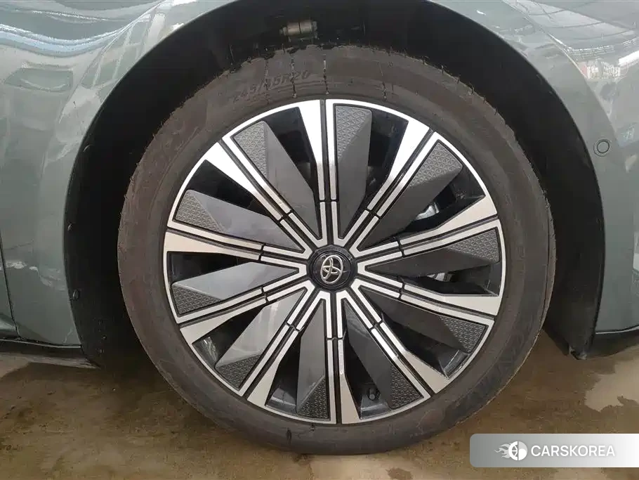 Toyota Platinum Wisdom 7 id 4539252 из Китая 8