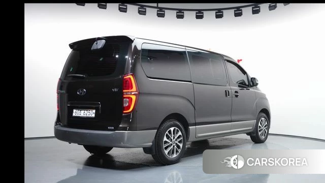 Hyundai The New Grand Starex id 4465764 из Кореи 12