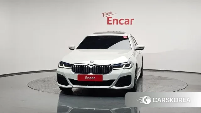 BMW 5 Series (G30) id 2979754 из Кореи 12