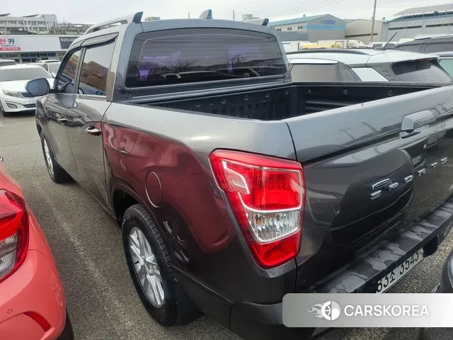 Ssangyong Rexton Sports id 3651474 из Кореи 12