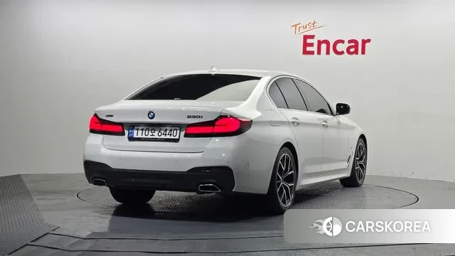 BMW 5 Series (G30) id 3697024 из Кореи 12