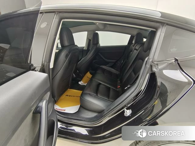 Tesla Model 3 id 4215726 из Китая 12