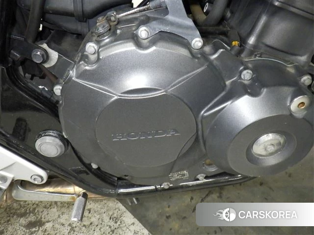Engine photo