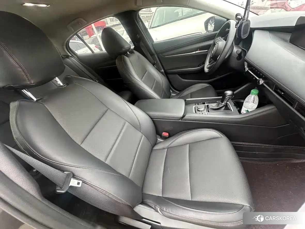 Mazda 3 2023 Silver/gray из Китая, фото 4