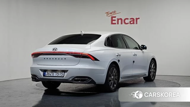 Hyundai The New Grandeur IG Hybrid id 4196300 из Кореи 12