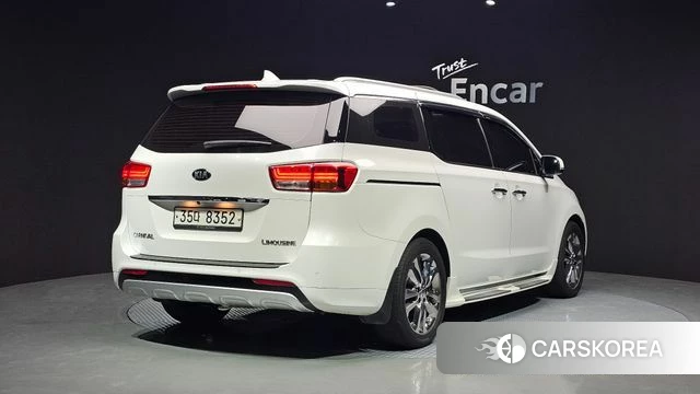 Kia All New Carnival id 4286104 из Кореи 12