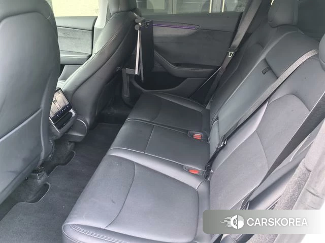 Tesla Model Y 2025 Белый из Китая, фото 2