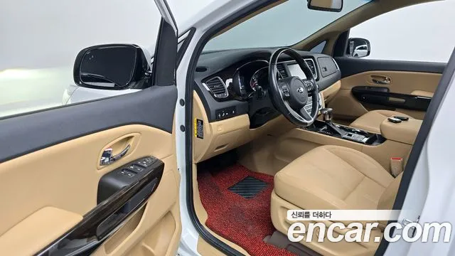 Kia The New Carnival id 2687946 из Кореи 12