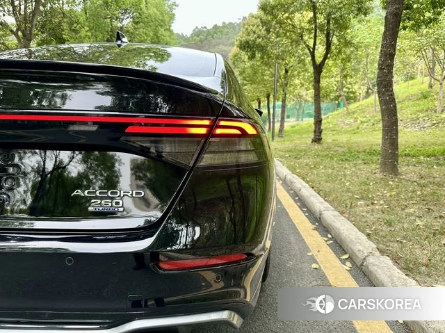 Honda Accord id 4313510 из Китая 12
