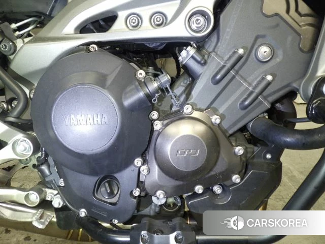 Engine photo