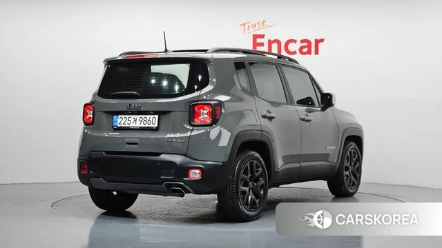 Jeep Renegade id 3953571 из Кореи 12