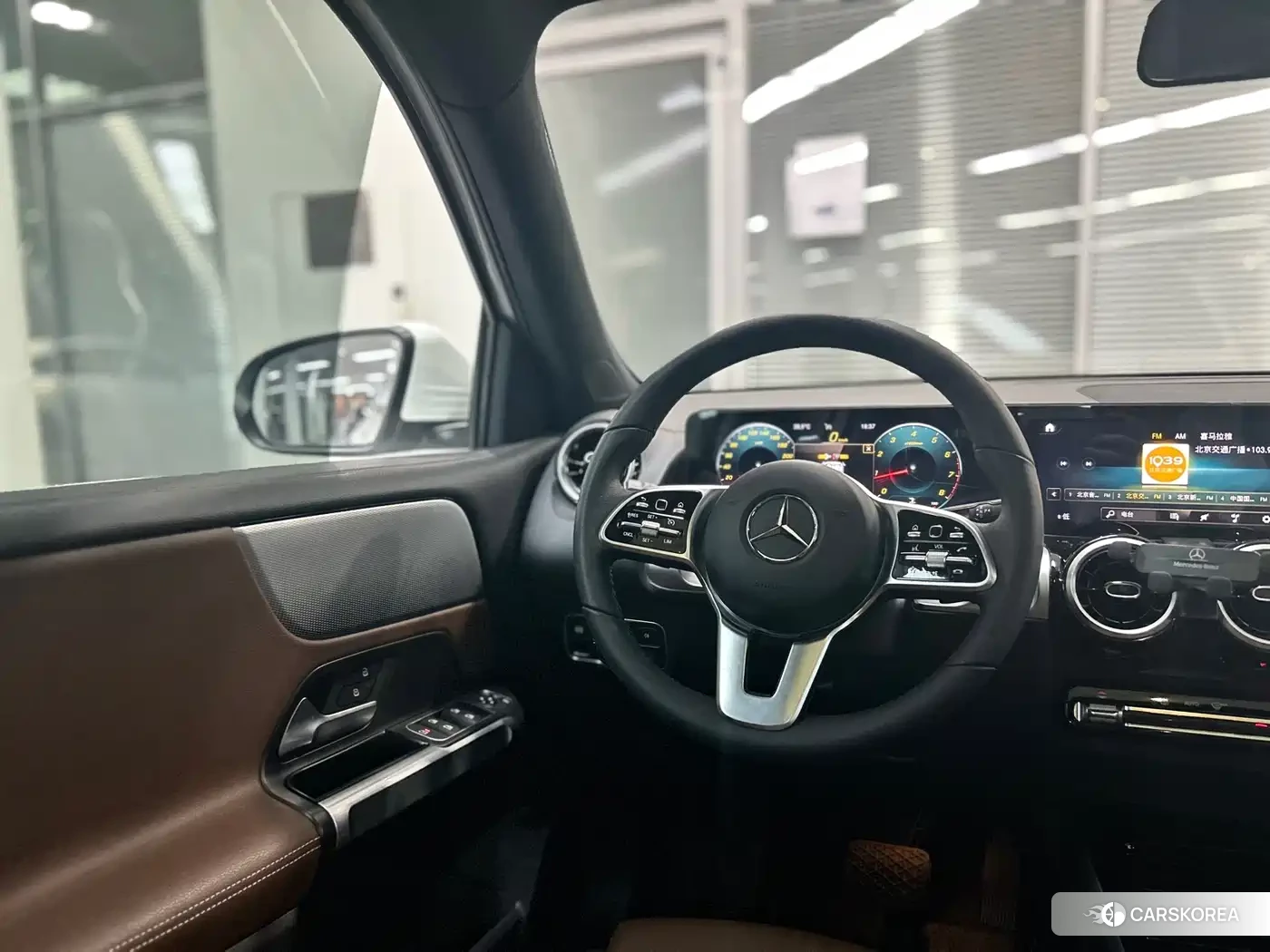 Mercedes-Benz GLB id 4545823 из Китая 7