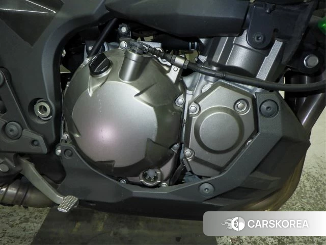Engine photo