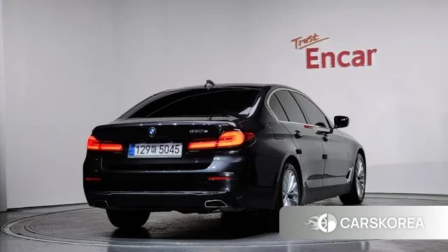 BMW 5 Series (G30) id 3601484 из Кореи 12