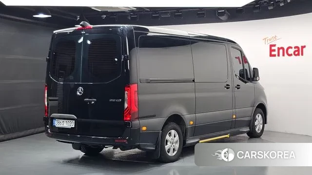 Mercedes-Benz Sprinter id 3684961 из Кореи 12