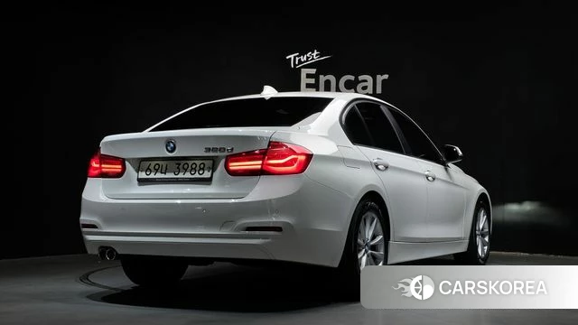 BMW 3 Series (F30) id 4020576 из Кореи 12