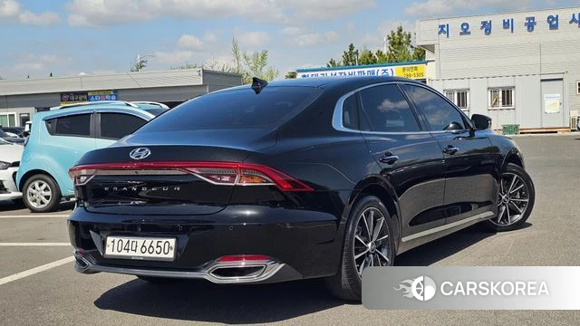Hyundai The New Grandeur IG id 3955078 из Кореи 10