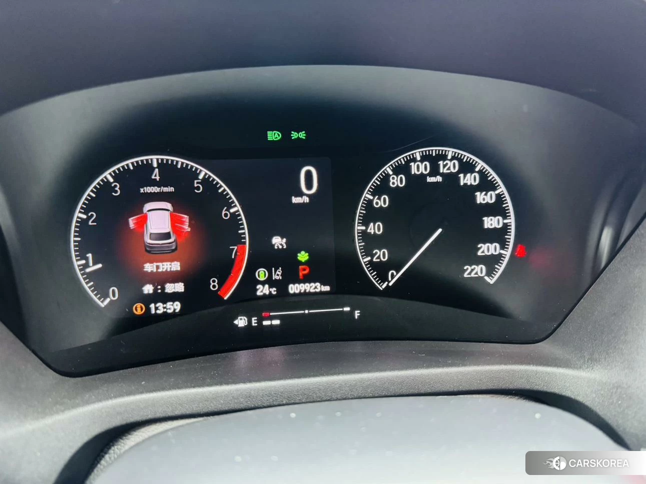 Honda Vezel 2022 Белый из Китая, фото 5
