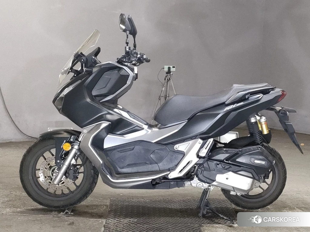 Проданный Honda ADV150 2019 из Японии