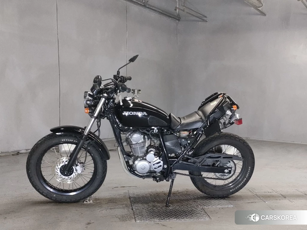 Проданный Honda CB223S 2015 из Японии, фото 2