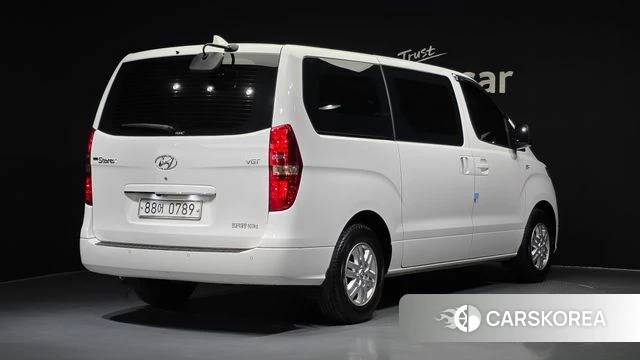 Hyundai The New Grand Starex id 4873063 из Кореи 12