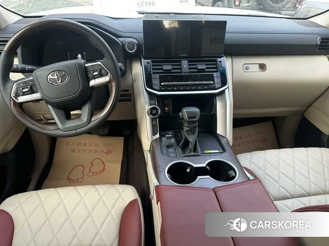 Toyota Land Cruiser (imported) 2025 Белый из Китая, фото 5