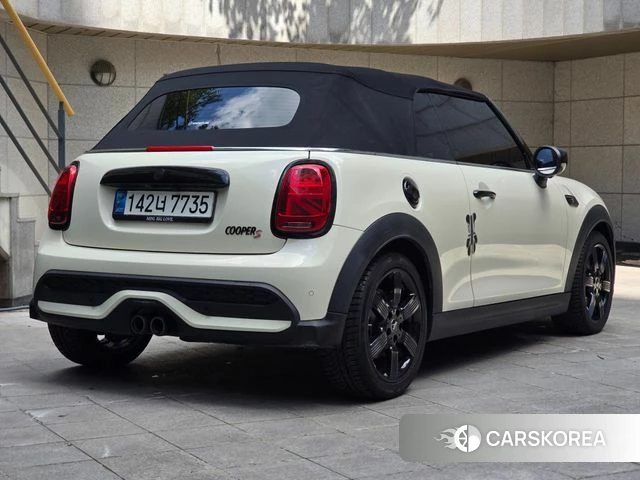 Mini Cooper S Convertible id 4624944 из Кореи 12