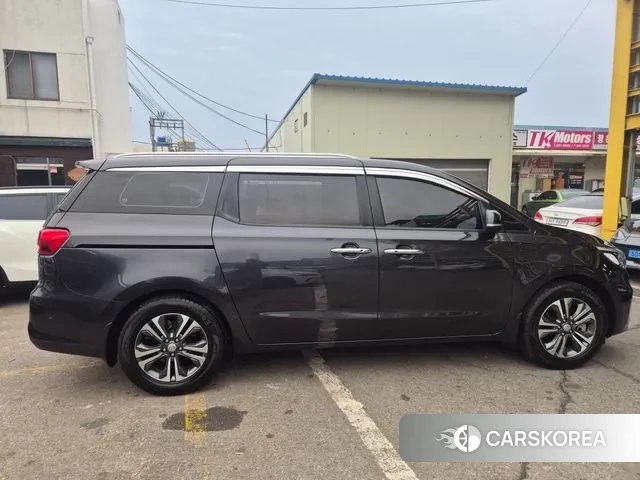 Kia The New Carnival id 3601659 из Кореи 12