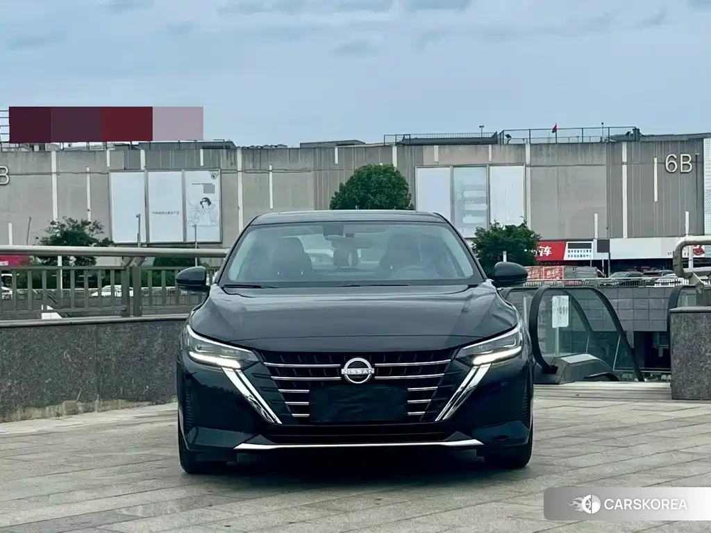 Nissan Sylphy 2023 Черный из Китая, фото 2