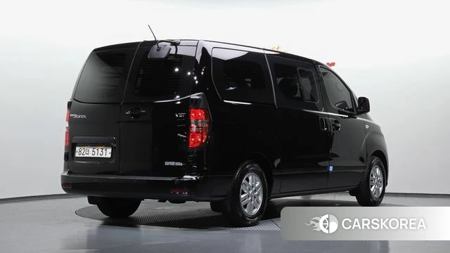Hyundai The New Grand Starex id 4446671 из Кореи 12
