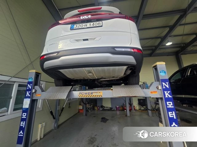 Kia Carnival 4th generation 2023 Белый из Кореи, фото 2