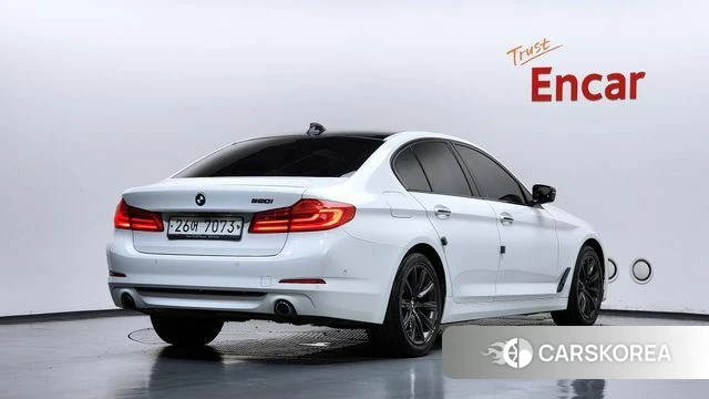 BMW 5 Series (G30) id 4785699 из Кореи 12