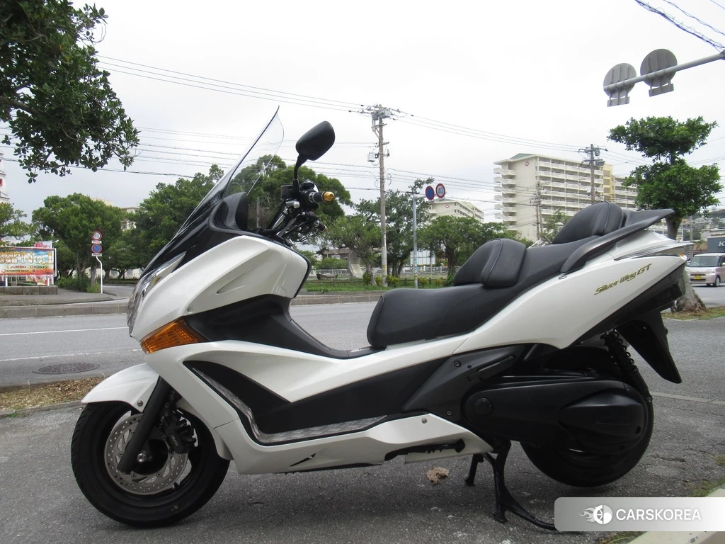 Проданный Honda SILVER WING 600 GT 2018 из Японии, фото 2