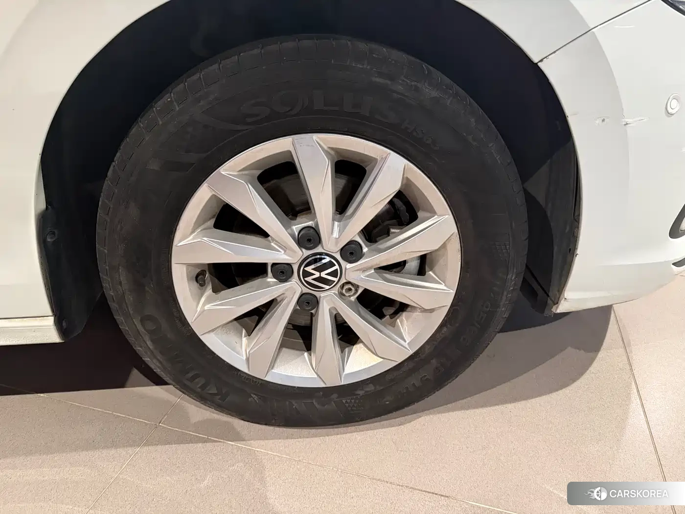 Volkswagen Bora id 4570475 из Китая 8