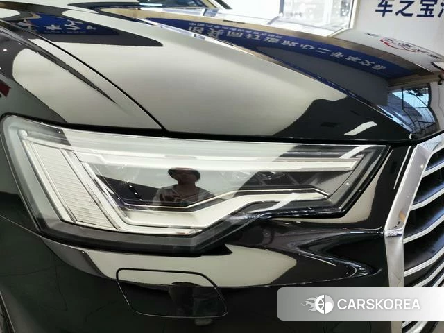 Audi A6L id 4258790 из Китая 12