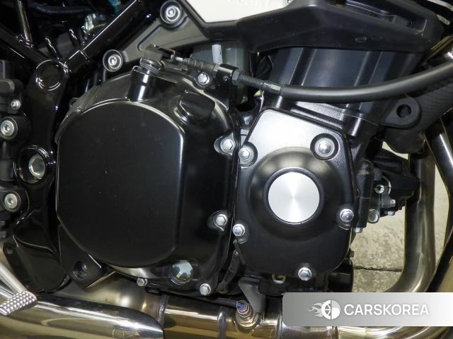 Engine photo