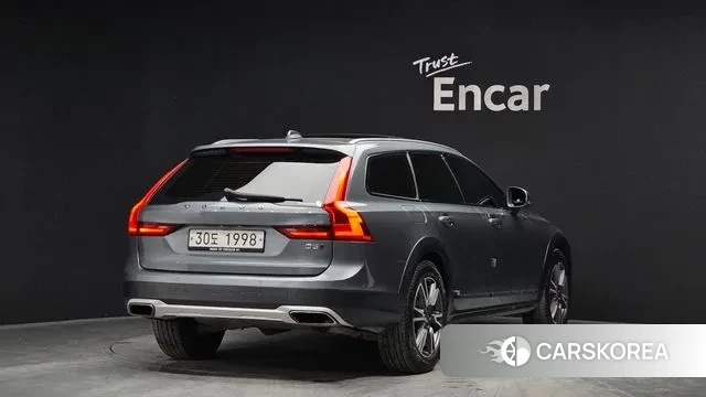 Volvo V90 Cross-Country id 3598967 из Кореи 12