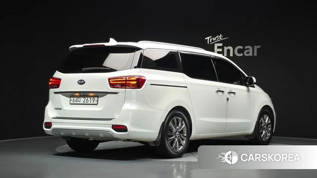 Kia The New Carnival id 4662768 из Кореи 12