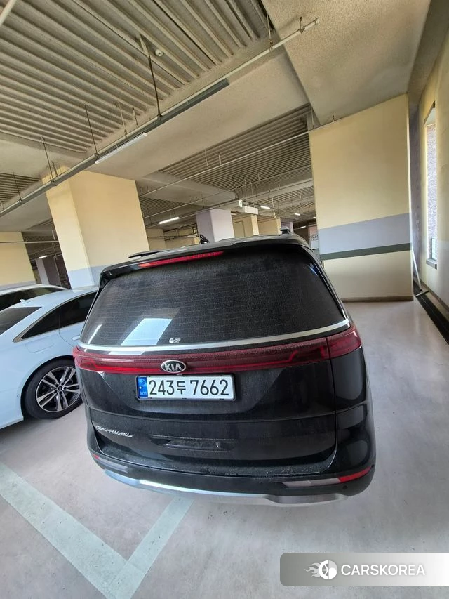 Kia Carnival 4th generation 2021 Черный из Кореи, фото 2