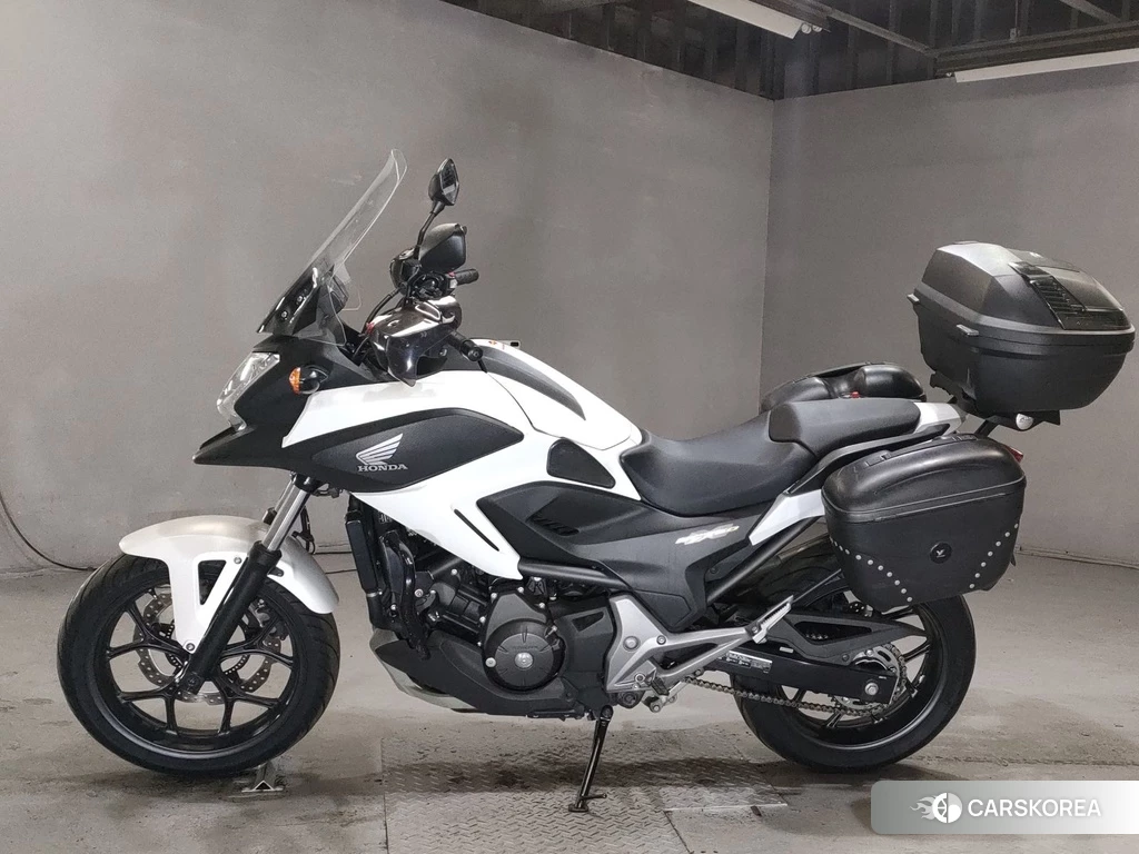 Проданный Honda NC750X DCT 2015 из Японии