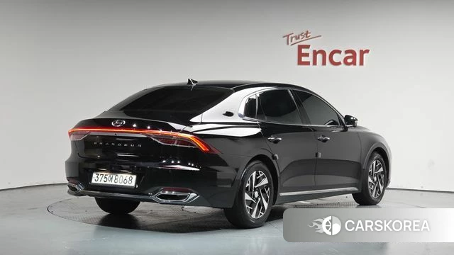 Hyundai The New Grandeur IG Hybrid id 4494742 из Кореи 12