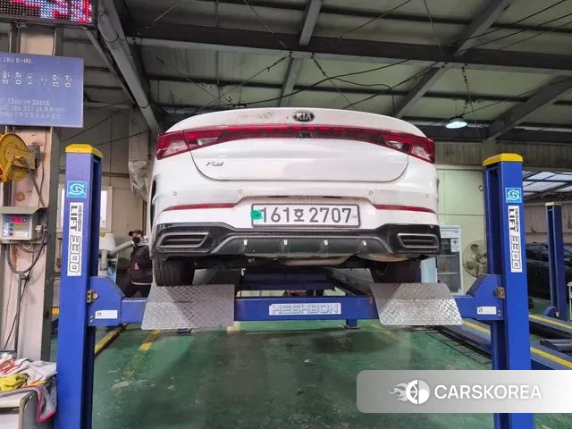 Kia K5 3rd generation 2021 Белый из Кореи, фото 2