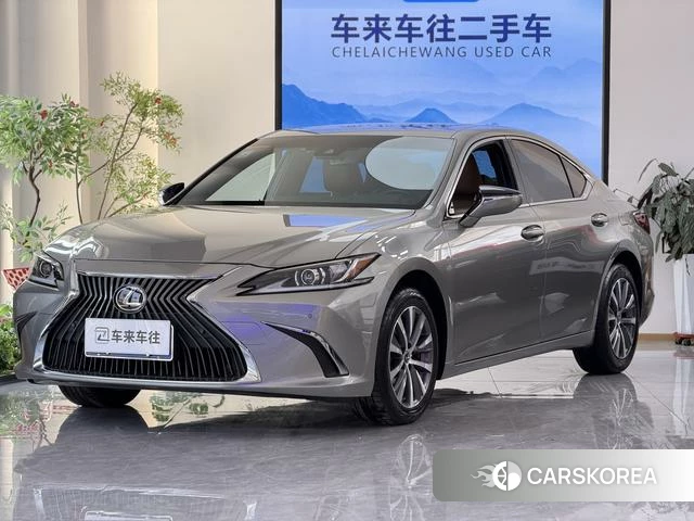 Lexus ES id 4274418 из Китая 12