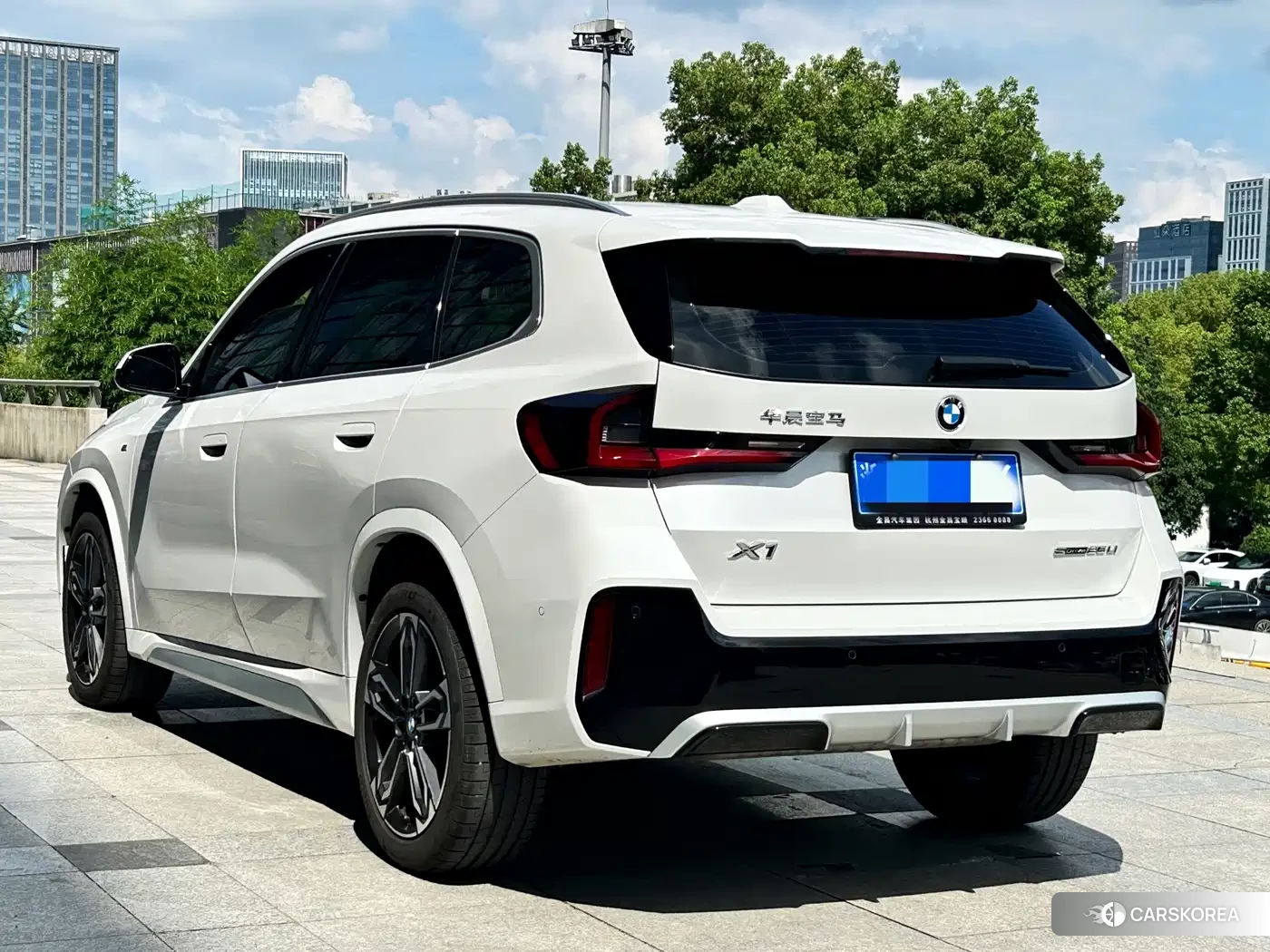 BMW X1 id 4629538 из Китая 8