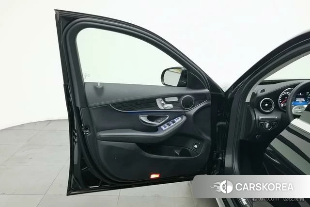 Mercedes-Benz Class C id 4307034 из Китая 12