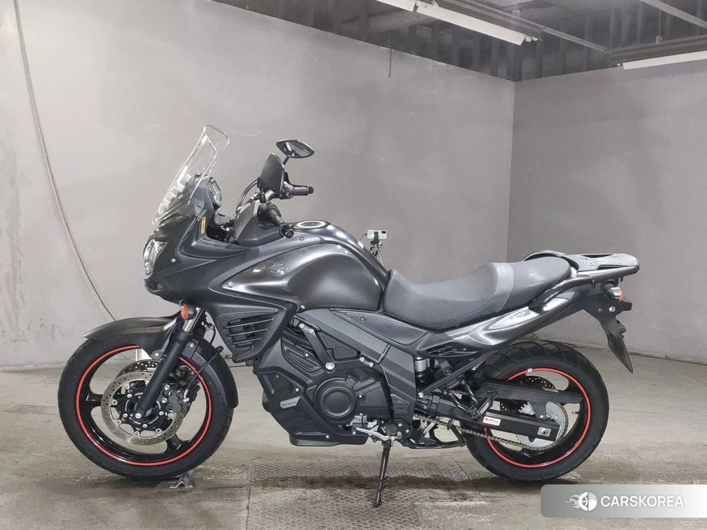 Проданный Suzuki V-STROM 650 DL650 2014 из Японии, фото 2