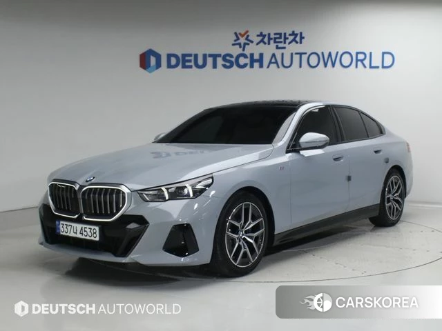 BMW 5 Series (G60) id 4505802 из Кореи 7