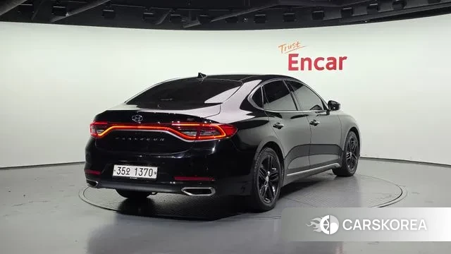 Hyundai Grandeur IG id 3368578 из Кореи 12