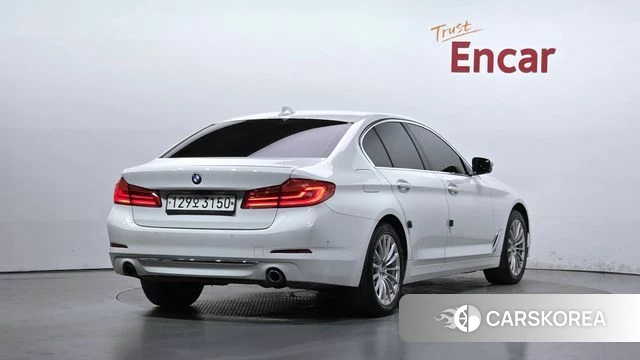 BMW 5 Series (G30) id 4836646 из Кореи 12