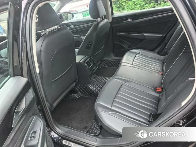 Volkswagen Passat 2023 Черный из Китая, фото 4